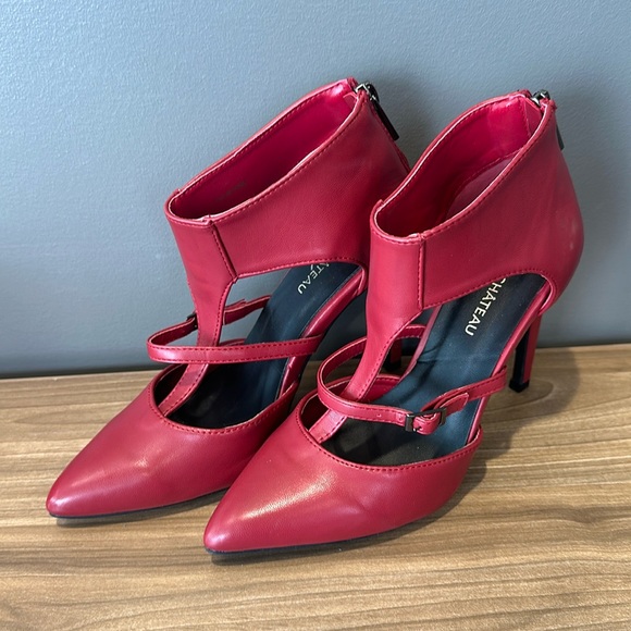 Le Chateau Burgundy Red Heels - Picture 1 of 5